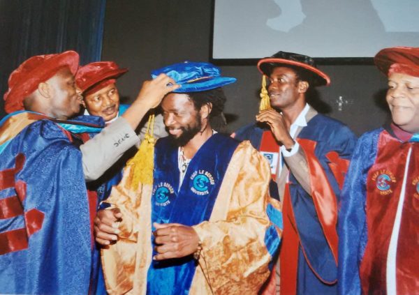 Beautiful Nubia gets PhD award