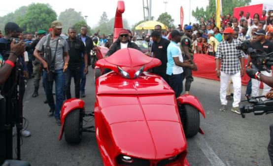 PHOTOS: Ayade, Duke lead bikers' parade at Calabar Carnival | TheCable.ng