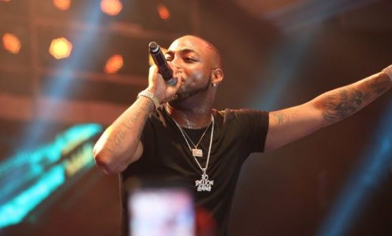 Davido pays for surgery of airport worker | TheCable.ng