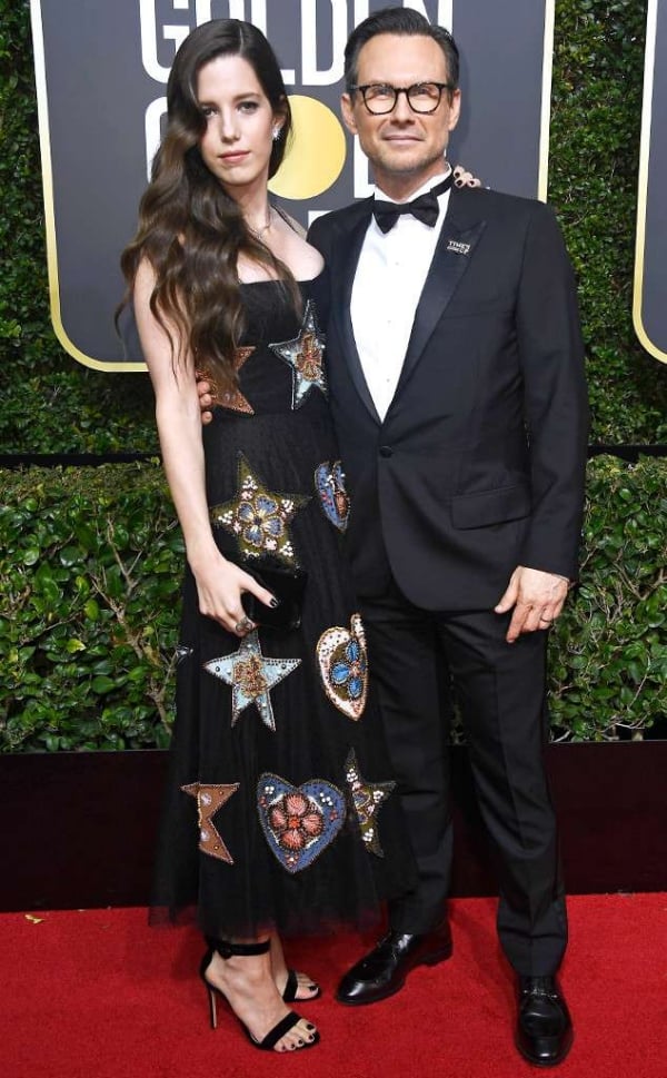 rs_634x1024-180107182441-634.Christian-Slater-Brittany-Lopez-Golden-Globes.ms.010718.