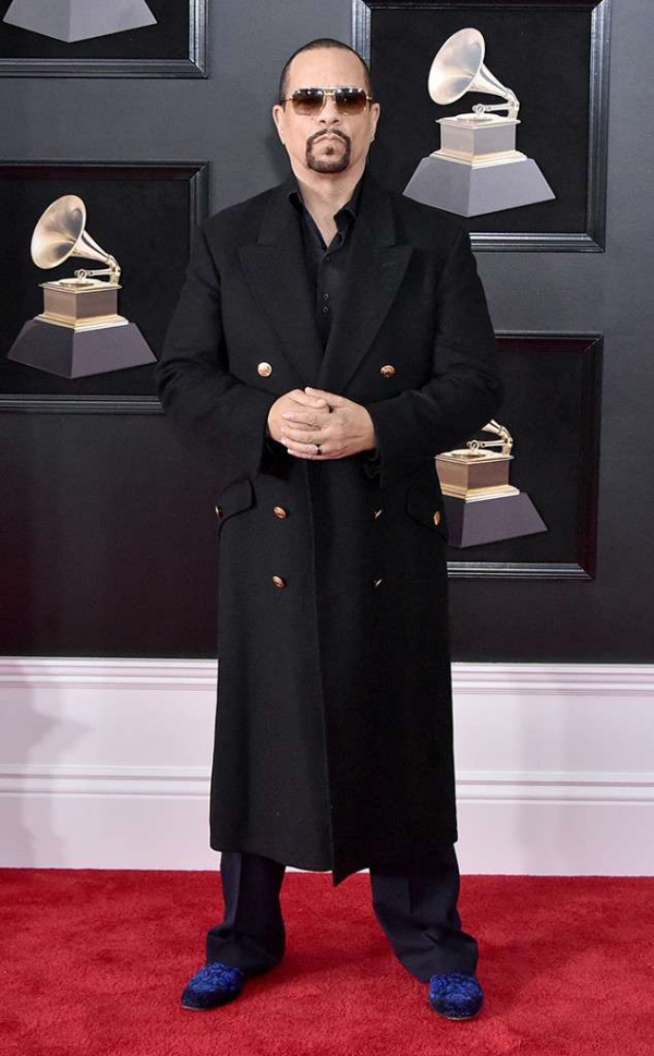 rs_634x1024-180128134716-634-red-carpet-fashion-2018-grammy-awards-ice-t.ct.012818.