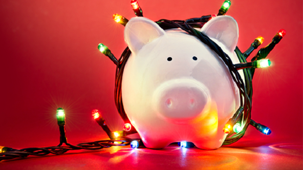 How to spend less during the holiday season