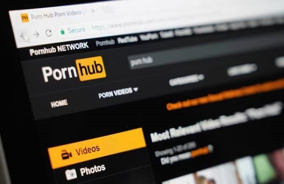 EXTRA: ‘You make it hard for us to enjoy’ -- Deaf man sues Pornhub over lack of closed captioning
