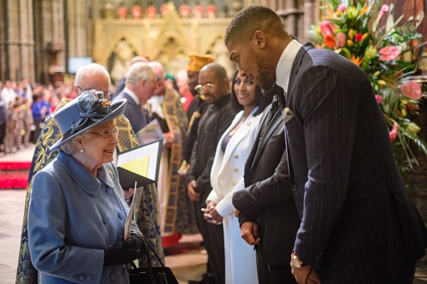 VIDEO: Anthony Joshua tells Queen of England about egusi, pounded yam