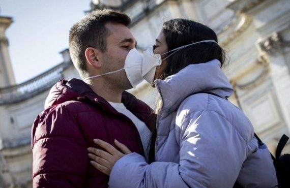 Coronavirus fears prompt Italy to ban kisses, handshakes
