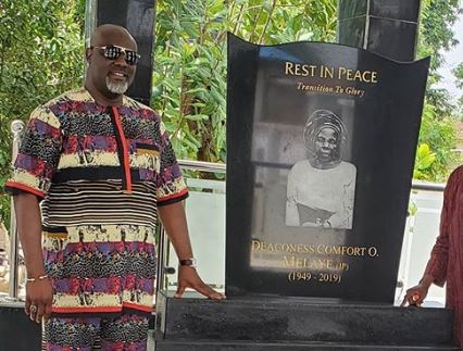 'Best mama in the world' -- Melaye visits mother's grave