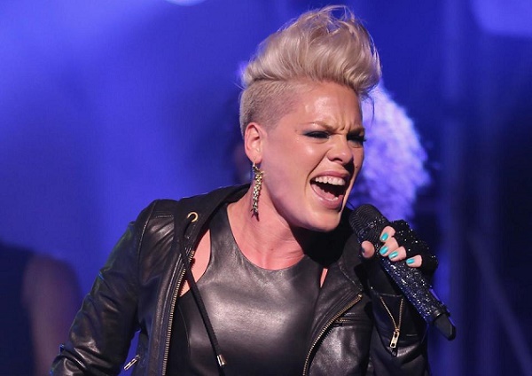 Pink donates $1m to fight COVID-19 after weeks with disease
