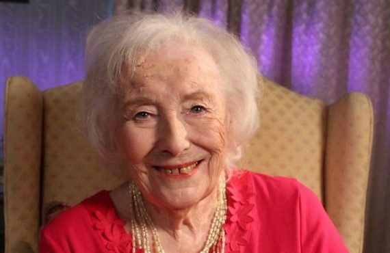 Vera Lynn, 'We'll Meet Again' singer, dies at 103