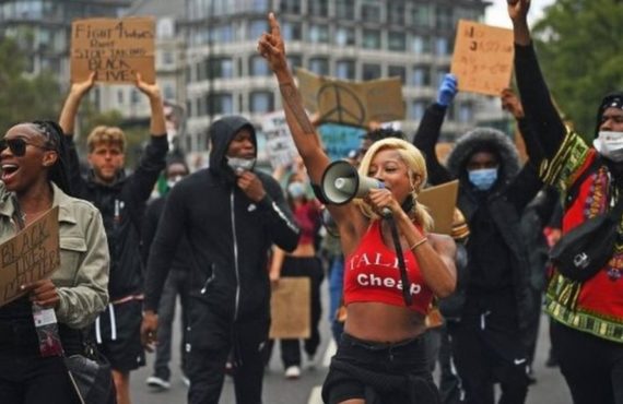 WATCH: Protesters dance to Burna Boy’s ‘Ye’ during Black Lives Matter rallies in UK, Germany