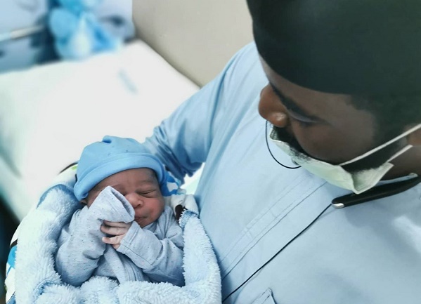 Jonathan’s daughter welcomes baby boy