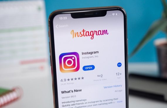 Instagram debuts feature allowing users to hide likes on posts