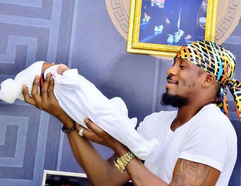 Junior Pope, wife welcome third child