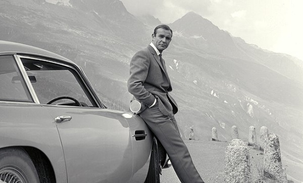 Sean Connery, James Bond actor, dies at 90
