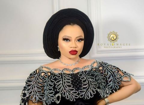 Alaafin's wife quits marriage, alleges threat to life