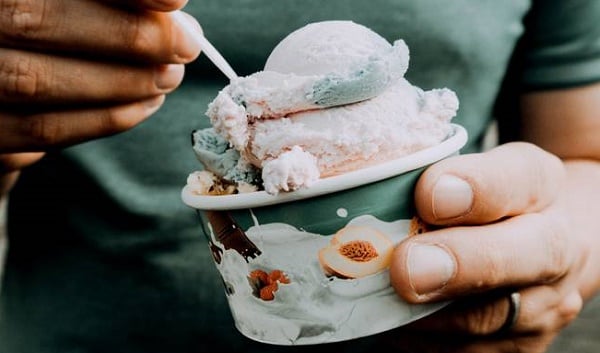 EXTRA: Ice cream tests positive for COVID-19 in China