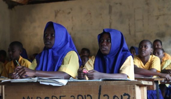 10 schools shut as Kwara consults stakeholders over Hijab controversy