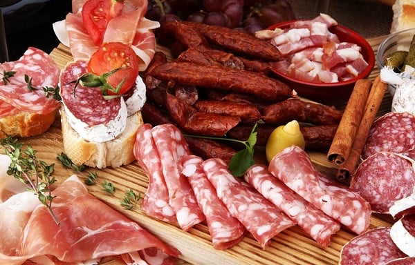 Study: Eating 25gm of processed meat daily raises dementia risk