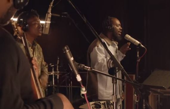 Watch Adekunle Gold's live performance of 'Sinner' with Lucky Daye