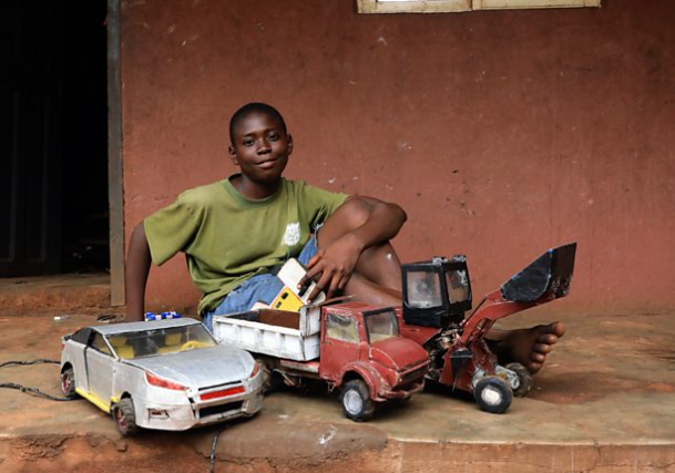 From aeroplane to luxury cars… meet the 15-year-old Nigerian building toy automobiles