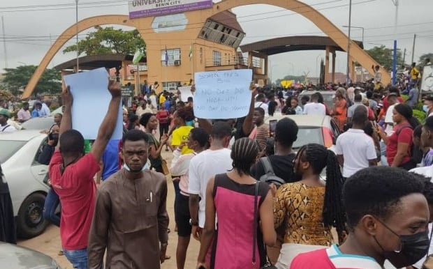 UNIBEN shuts campus as students protest fee hike
