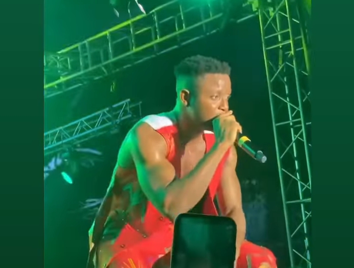 WATCH: MI, Simi, Mayorkun perform at Chike's first Lagos concert