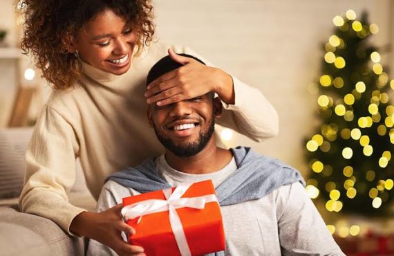 Seven ways lovers could have fun this festive season