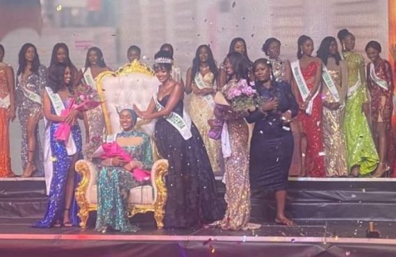 18-year-old hijab model Shatu Garko crowned Miss Nigeria 2021