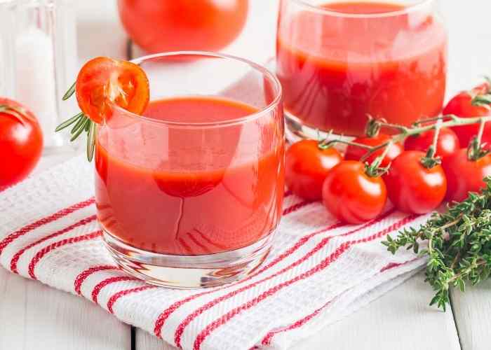 EAT ME: Detoxifies, prevents cancer... six benefits of tomato juice