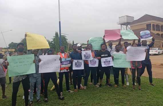 UNILORIN students protest over ASUU strike