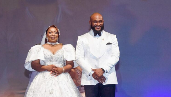 Oyahkilome officiates Blossom Chukwujekwu's white wedding holds in Lagos