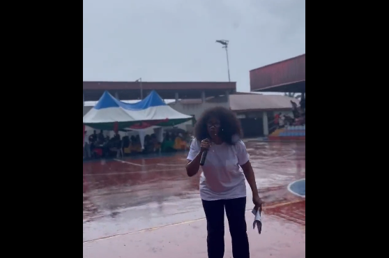 WATCH: Despite the rain, Tacha campaigns for Nigerians to get their PVC