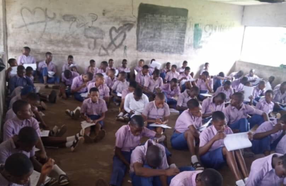 VIDEO: Ogun school whose students wrote exam on floor get furniture