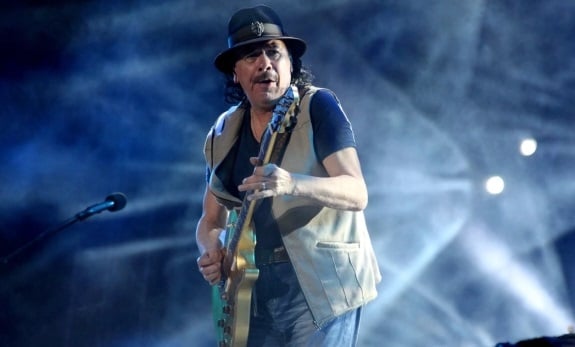 WATCH: Carlos Santana faints on stage during concert