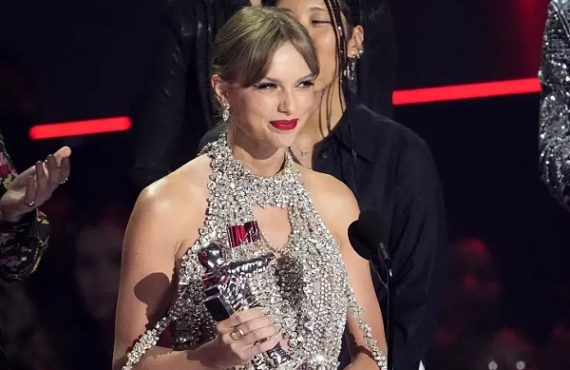 FULL LIST: Taylor Swift wins big, announces new album at 2022 MTV VMAs