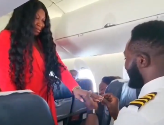 WATCH: Man disguises as pilot to propose to lover on board Ibom Air