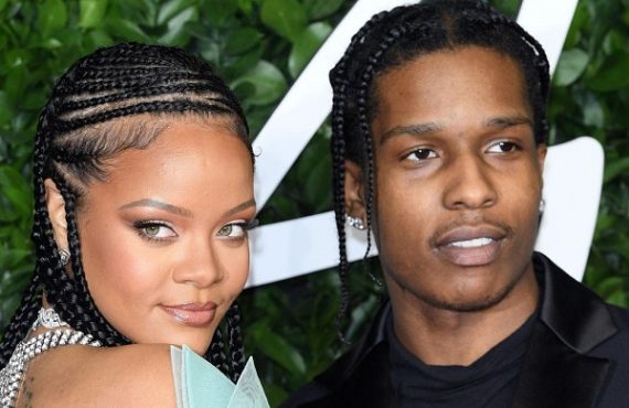 Rihanna reveals face of child with Asap Rocky