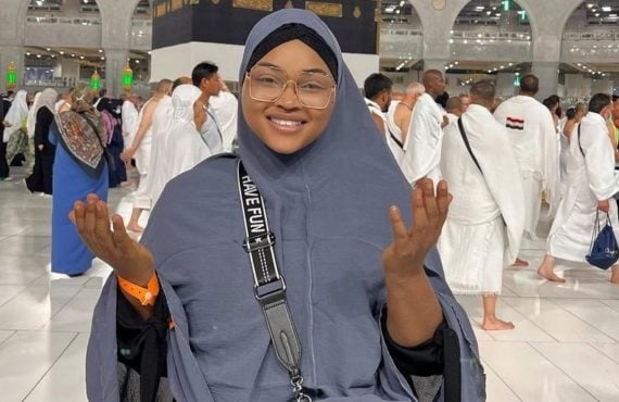 Photo of Mercy Aigbe at Hajj