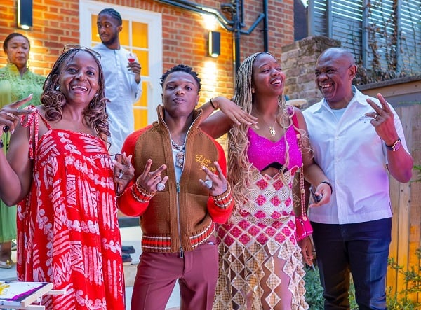 PHOTOS: Wizkid turns up for graduation party of Tony Elumelu’s daughter