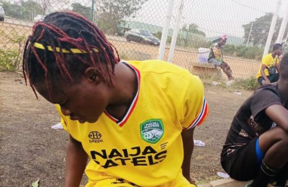 Don Jazzy gifts Benue footballer battling injury N6m for surgery