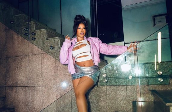 Tacha criticised for 'snubbing' fan who tried grabbing her waist during photo shoot