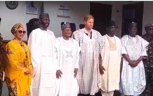 VIDEO: Kaduna governor gifts Prince Harry Hausa attire