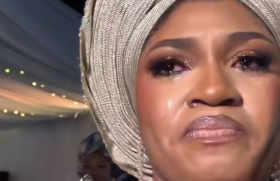 VIDEO: Rachel Oniga’s daughter breaks down in tears during wedding