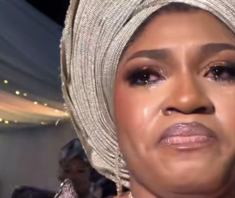 VIDEO: Rachel Oniga's daughter break down in tears during wedding