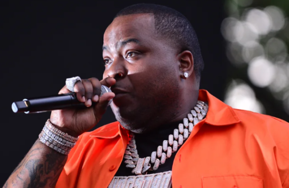 Sean Kingston, mum arrested on fraud, theft charges as SWAT raids home