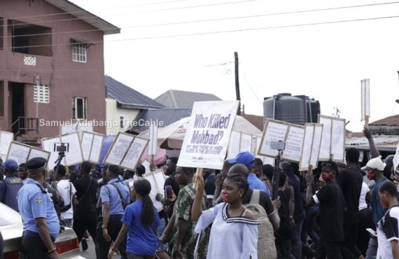 PHOTOS: Yomi Fabiyi leads protest as Mohbad’s dad, mum arrive…