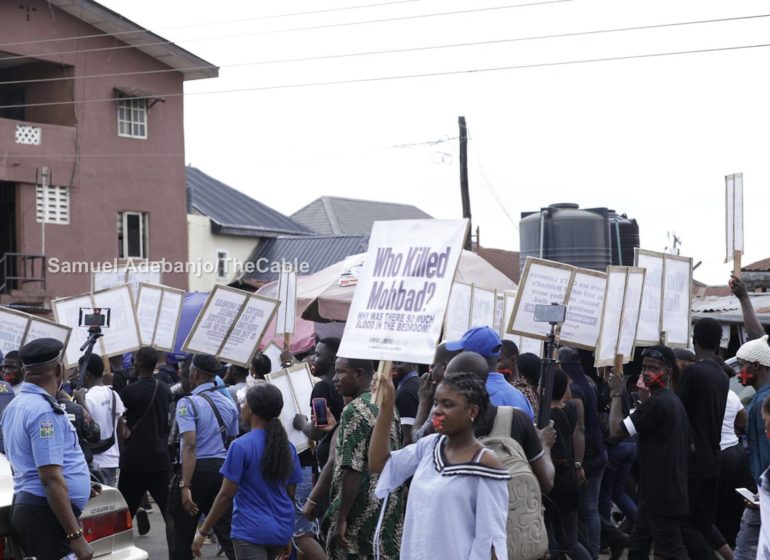 Yomi Fabiyi leads #JusticeforMohbad protest outside Ikorodu court ahead of coroner's inquest