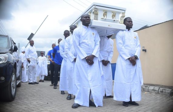 PHOTOS: Gospel singer Dele Gold buried in Lagos