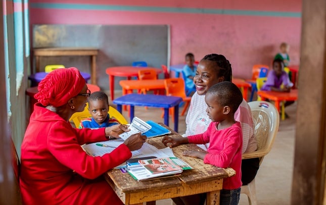 parent in school with kids