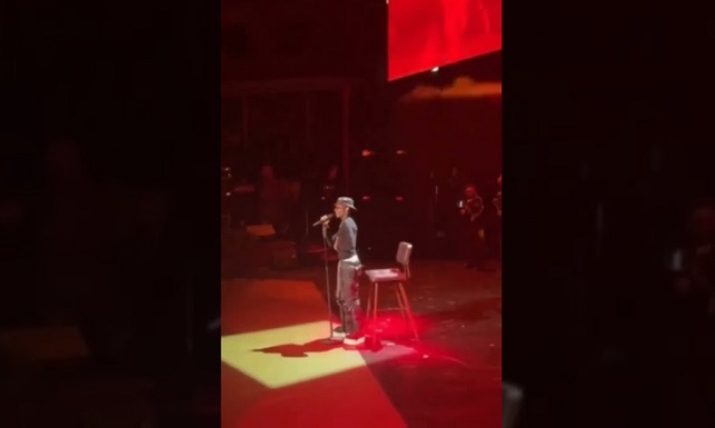 WATCH: Wizkid performs ‘Troubled Mind' at British Fashion Awards