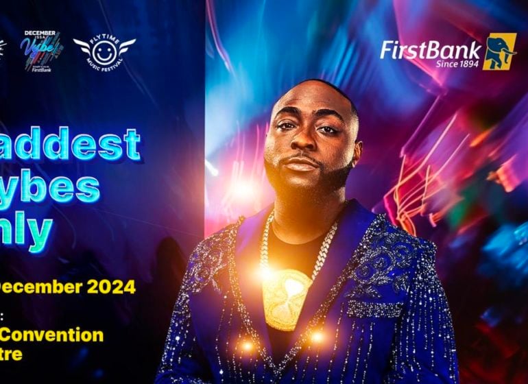 Davido performs at First Bank's 'DecemberIssaVybe' concert